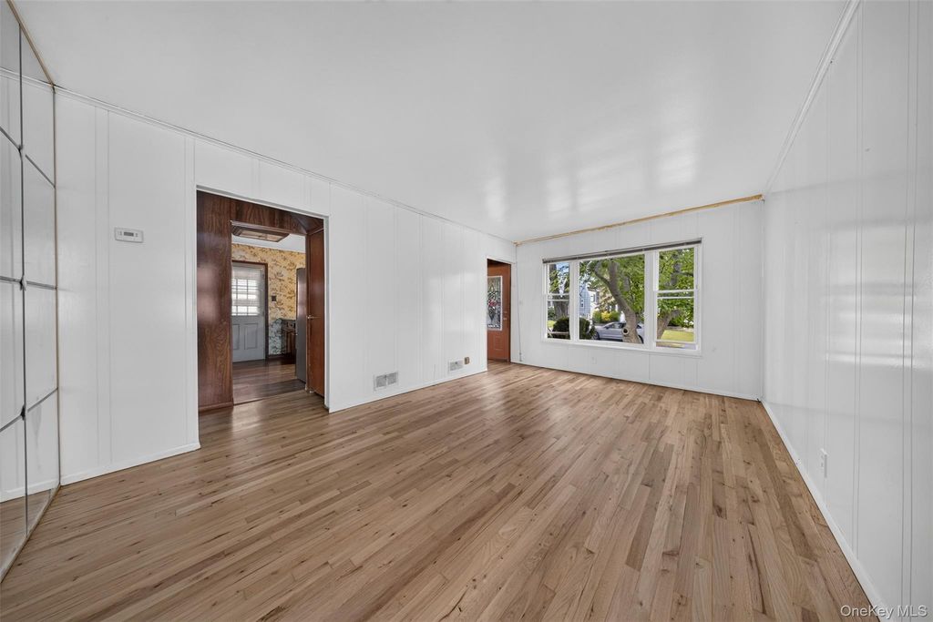 14-30 141st Street, Whitestone, NY 11357 — photo 3