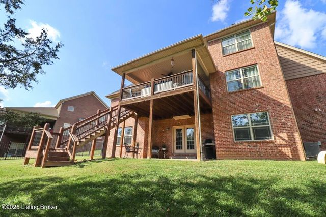 221 Willow Bend Ct, Mt Washington, KY 40047