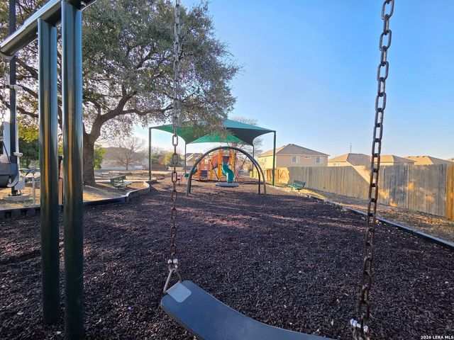 11414 Oaks Hike, San Antonio, TX 78245