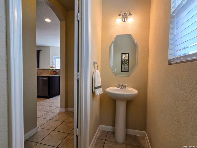 11414 Oaks Hike, San Antonio, TX 78245