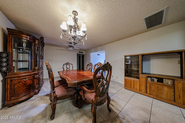 4032 E CATALINA Circle, Mesa, AZ 85206