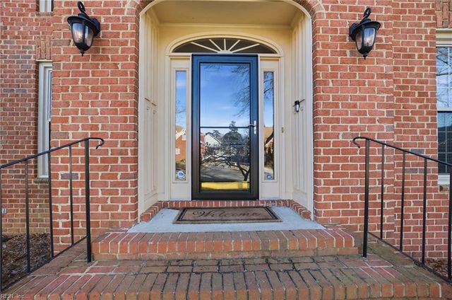1137 Kingsbury DR, Chesapeake, VA 23322