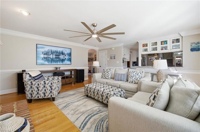 1137 Kingsbury DR, Chesapeake, VA 23322