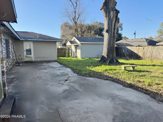 126 Bradford Drive, Carencro, LA 70520