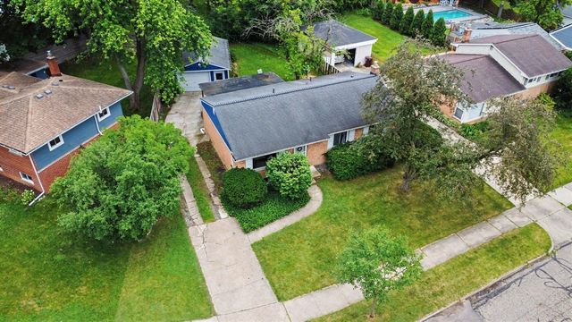 624 Susan Drive, Ann Arbor, MI 48103
