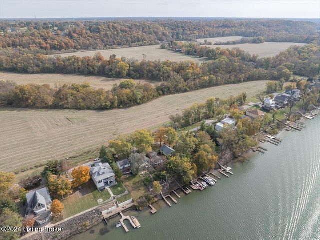 1122 Riverside Dr, Prospect, KY 40059