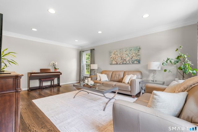 38 Wigwam Drive, Shelton, CT 06484