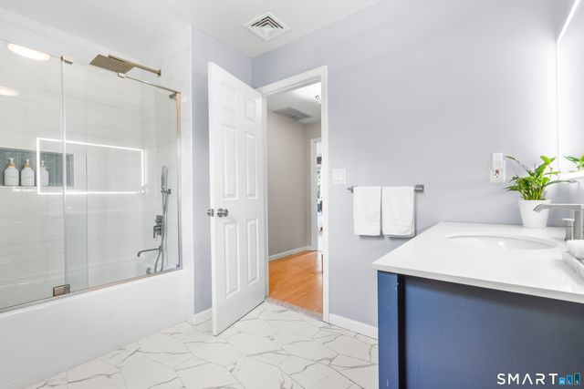 38 Wigwam Drive, Shelton, CT 06484