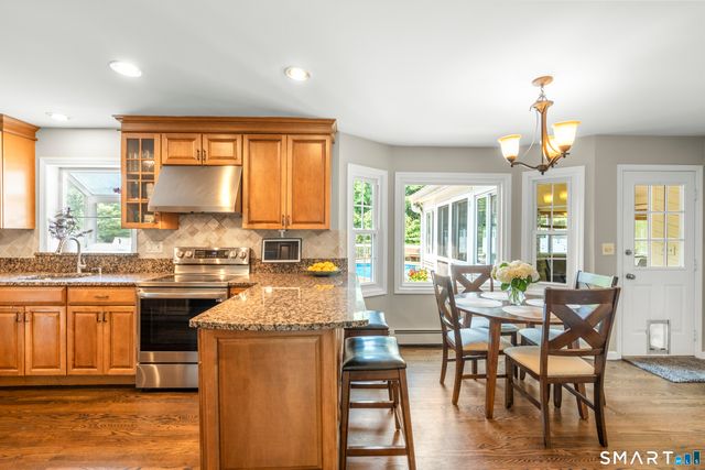 38 Wigwam Drive, Shelton, CT 06484