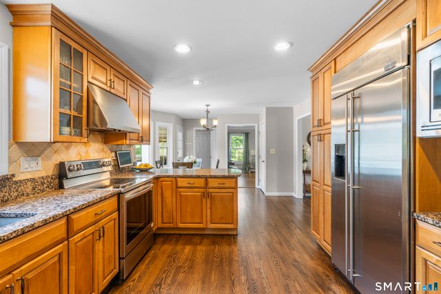 38 Wigwam Drive, Shelton, CT 06484