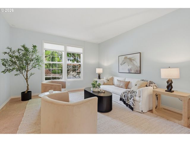17628 Nw GILBERT Ln, Portland, OR 97229