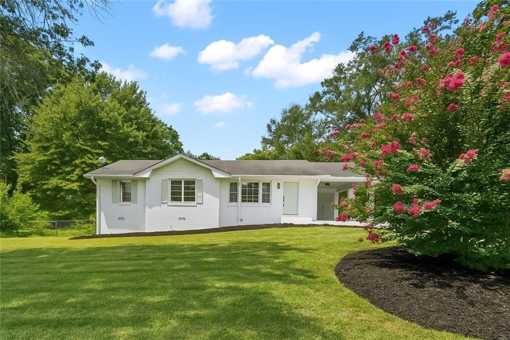 6521 Menlo Way, Rex, GA 30273