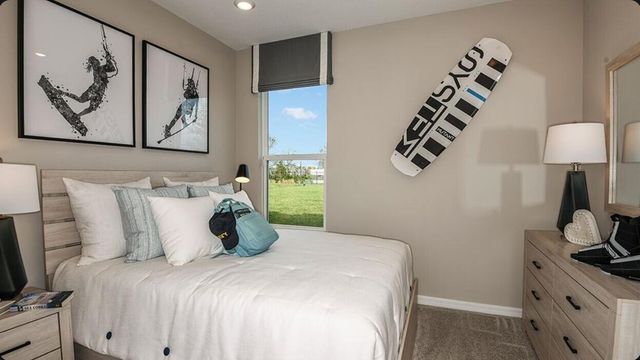 605 SE Ranch Oak Circle, Port St. Lucie, FL 34984