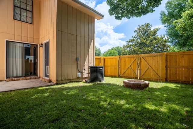 412 NW Odin Lane, Fort Walton Beach, FL 32548