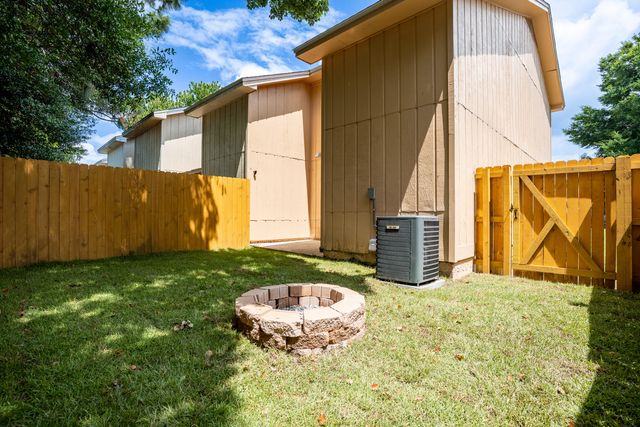 412 NW Odin Lane, Fort Walton Beach, FL 32548