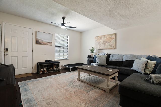 412 NW Odin Lane, Fort Walton Beach, FL 32548
