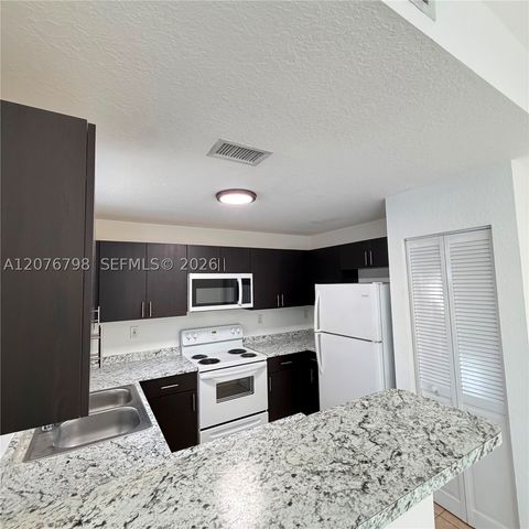 923 SE 16th Ct, Homestead, FL 33034