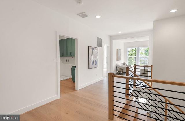 11800 VALLEY RD, Fairfax, VA 22033