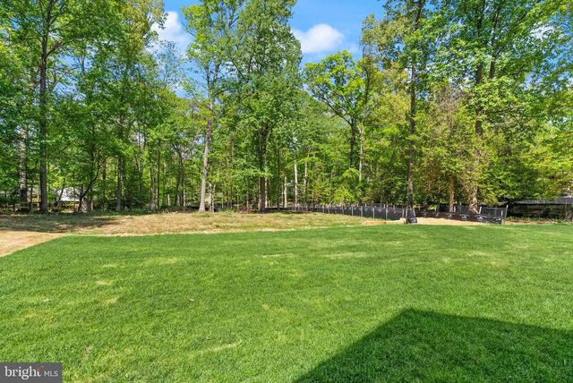 11800 VALLEY RD, Fairfax, VA 22033
