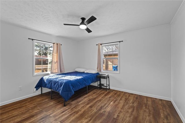 706 NW 14th Street, Bentonville, AR 72712