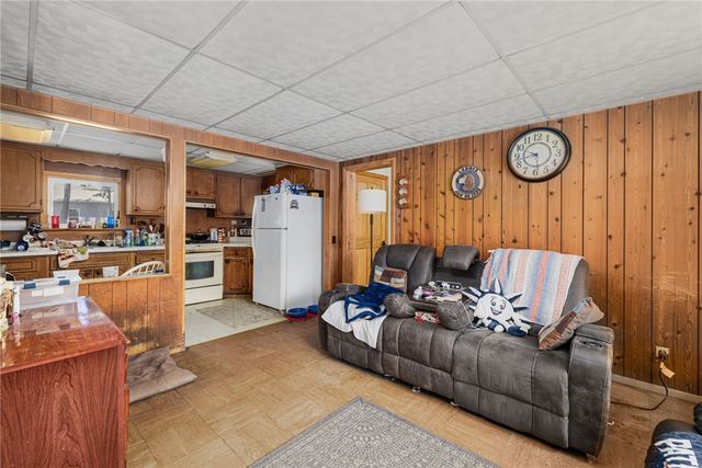 540 Switch Road, Richmond, RI 02894