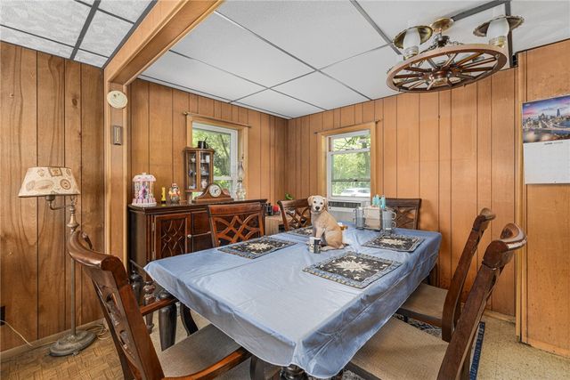 540 Switch Road, Richmond, RI 02894
