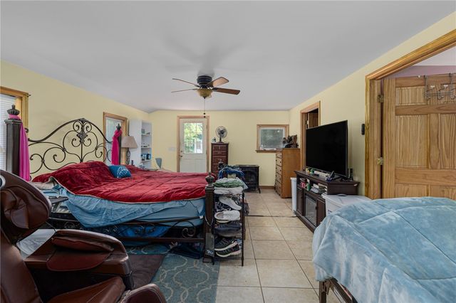 540 Switch Road, Richmond, RI 02894