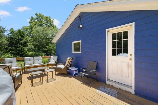 540 Switch Road, Richmond, RI 02894