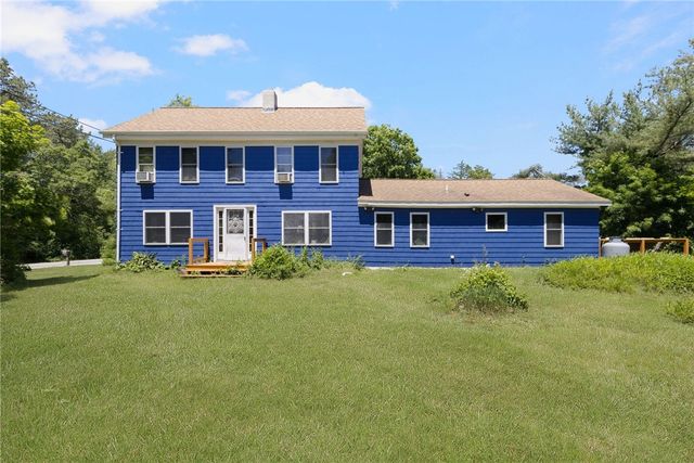 540 Switch Road, Richmond, RI 02894