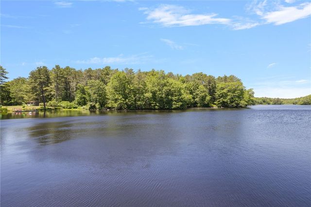 540 Switch Road, Richmond, RI 02894
