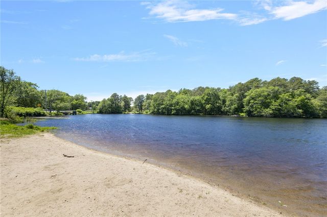 540 Switch Road, Richmond, RI 02894