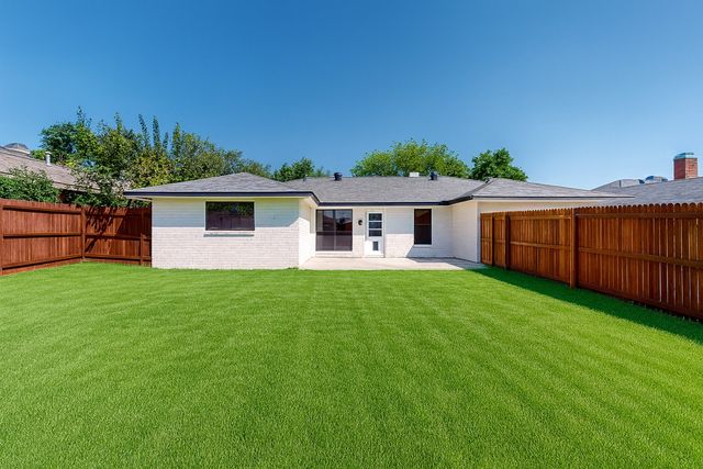 4200 Lantern Light Drive, Plano, TX 75093