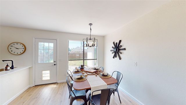 4200 Lantern Light Drive, Plano, TX 75093