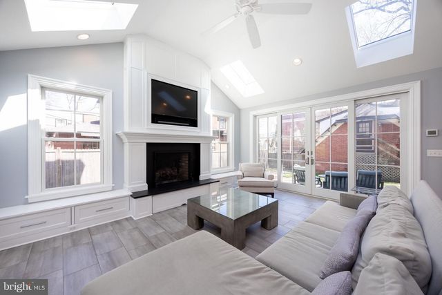403 N CHURCH ST, West Chester, PA 19380