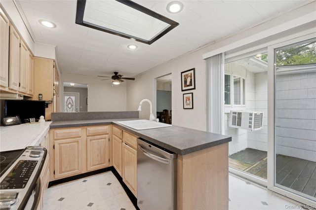 289 Central Avenue, Bohemia, NY 11716