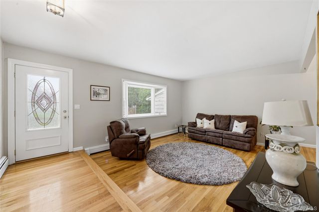289 Central Avenue, Bohemia, NY 11716