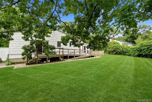 289 Central Avenue, Bohemia, NY 11716
