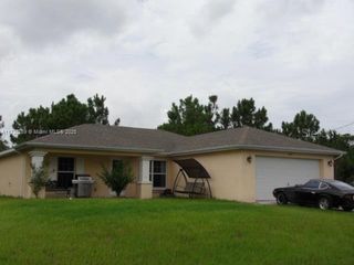 2605 35TH STREET SW, Lehigh Acres, FL 33976