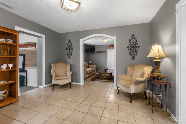 3211 N Hayne St, Pensacola, FL 32503