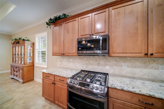 921 RIVERSCAPE STREET, Bradenton, FL 34208