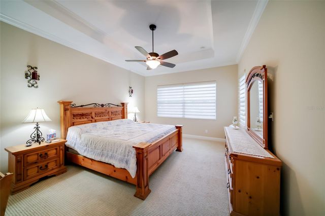 921 RIVERSCAPE STREET, Bradenton, FL 34208