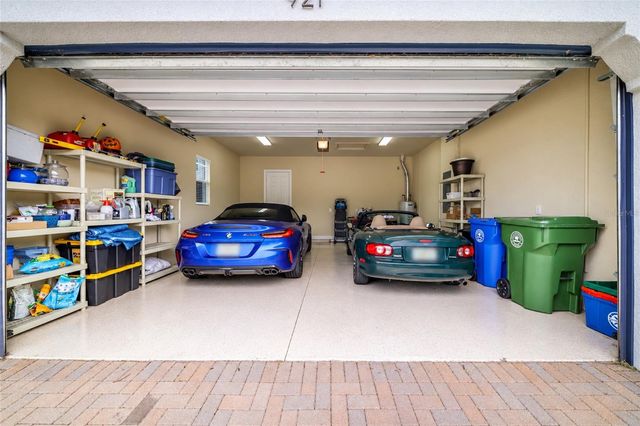 921 RIVERSCAPE STREET, Bradenton, FL 34208