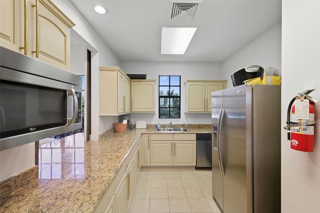 921 RIVERSCAPE STREET, Bradenton, FL 34208