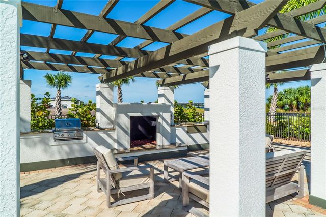 921 RIVERSCAPE STREET, Bradenton, FL 34208