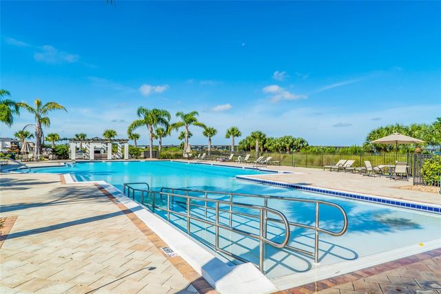 921 RIVERSCAPE STREET, Bradenton, FL 34208