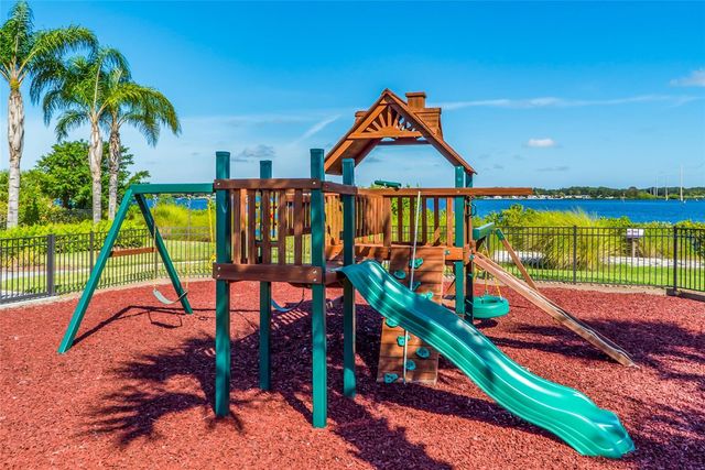 921 RIVERSCAPE STREET, Bradenton, FL 34208