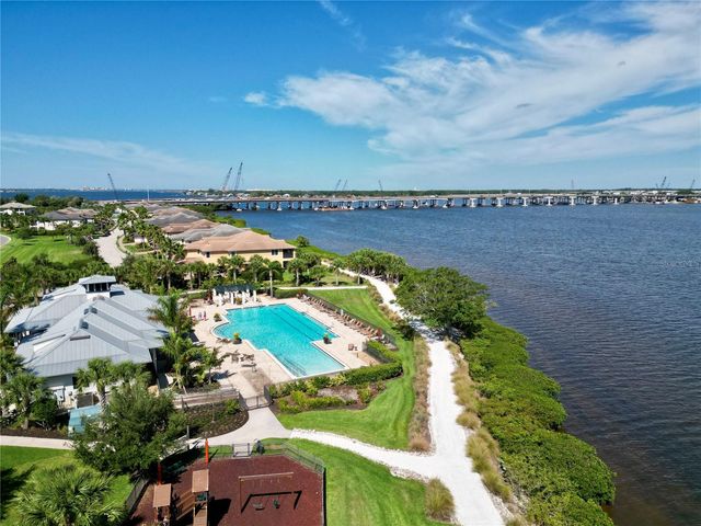 921 RIVERSCAPE STREET, Bradenton, FL 34208