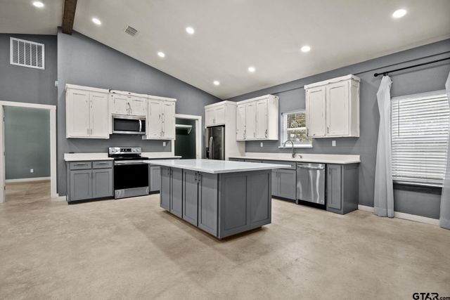 630 County Road 3070, Mt Pleasant, TX 75455