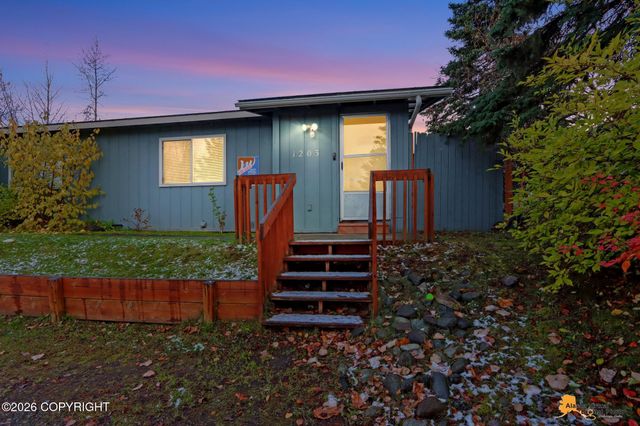 1201 Boston Street, 1203, Anchorage, AK 99504