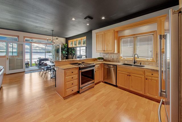 4296 Cottage Park Road, White Bear Lake, MN 55110